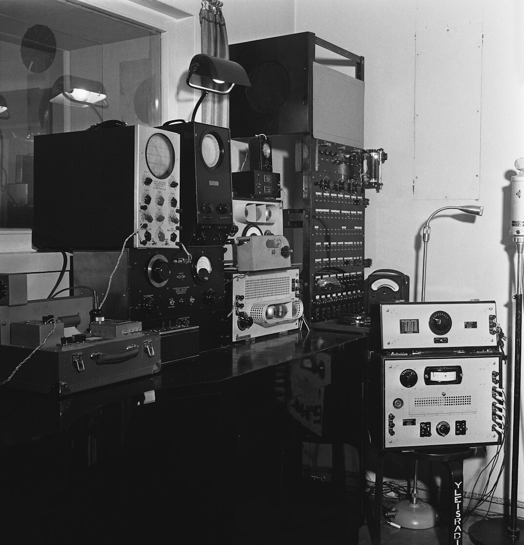 german tv studio evolution