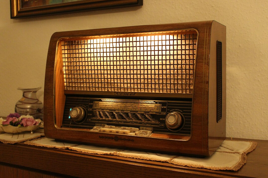 Vintage valve radio and transmission equipment